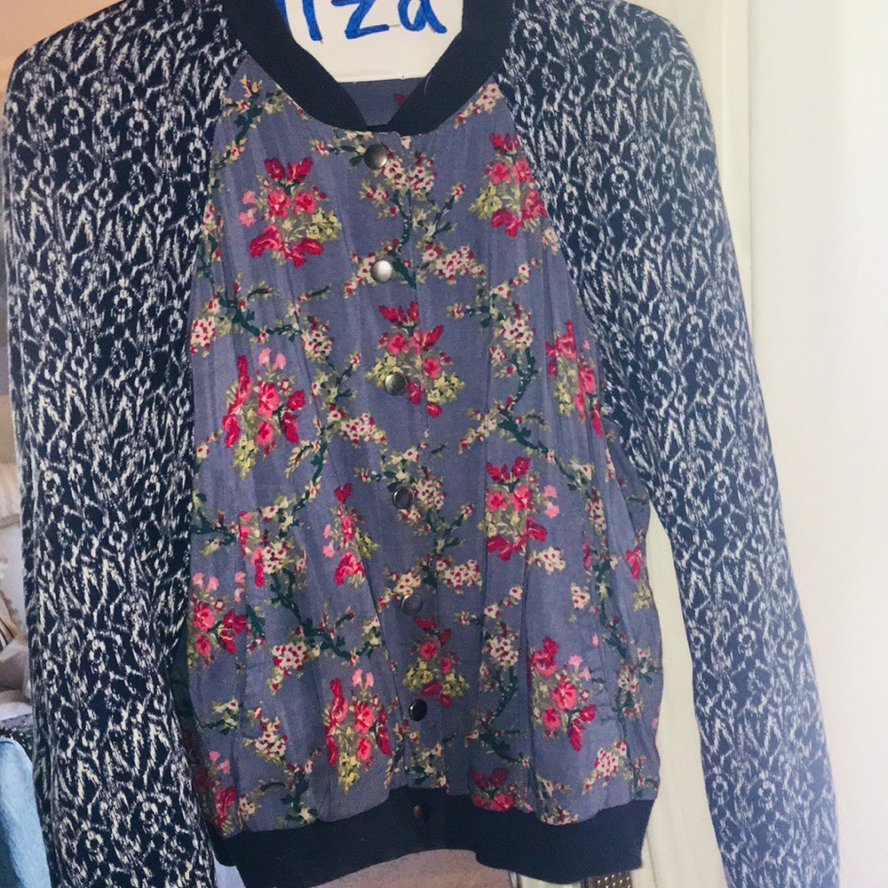 Free People Navy Floral Bomber Jacket s/p - Picture 2 of 2